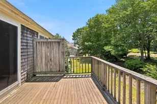 4 Wildflower Ln, Yarmouth, MA 02675 - Photo 7