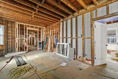 69-71 Hall St, North Adams, MA 01247 - Photo 7