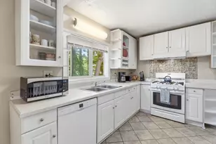 460 Salem St, Rockland, MA 02370 - Photo 21