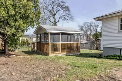 5 Lafayette Ave, Lawrence, MA 01843 - Photo 35