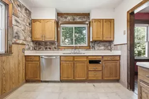 6 Ashburnham Rd, Worcester, MA 01606 - Photo 5