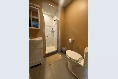 32 Linden St #7, Brookline, MA 02445 - Photo 9