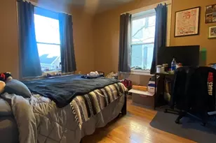 32 Linden St, Brookline, MA 02445 - Photo 7