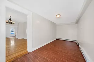 11 N Warren St, Woburn, MA 01801 - Photo 5