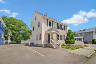 11 N Warren St, Woburn, MA 01801 - Photo 27