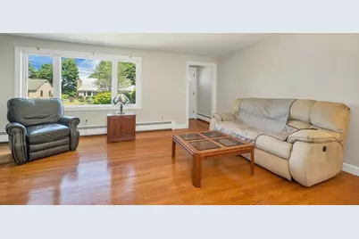 36 Louisberg St, Lawrence, MA 01843 - Photo 7