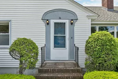 36 Louisberg St, Lawrence, MA 01843 - Photo 3
