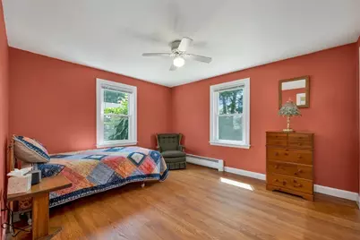 36 Louisberg St, Lawrence, MA 01843 - Photo 17