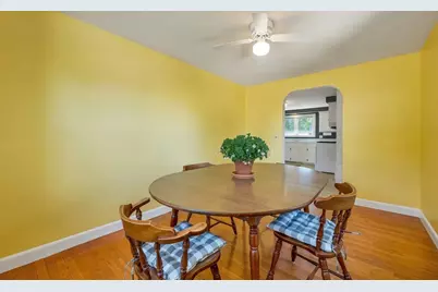 36 Louisberg St, Lawrence, MA 01843 - Photo 13