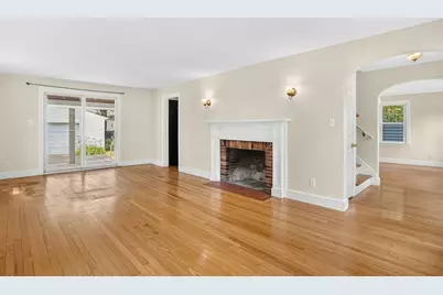 82 Biltmore St, Springfield, MA 01108 - Photo 15