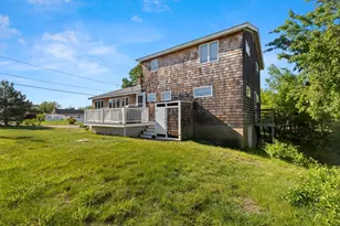 11 Sleepy Hollow Dr, Gloucester, MA 01930 - Photo 19