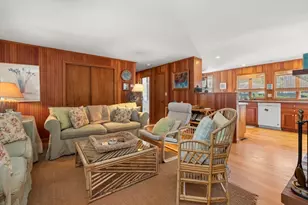 11 Sleepy Hollow Dr, Gloucester, MA 01930 - Photo 3