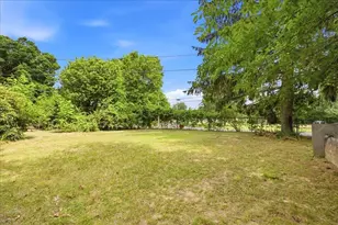2 Hillwood Ave, Stoughton, MA 02072 - Photo 23