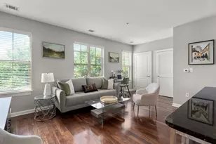4 Repton Circle, Watertown, MA 02472 - Photo 9