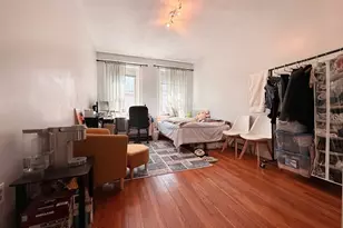 8 Ransom Rd, Boston, MA 02135 - Photo 9