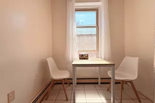 8 Ransom Rd, Boston, MA 02135 - Photo 5