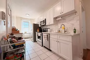 8 Ransom Rd, Boston, MA 02135 - Photo 3