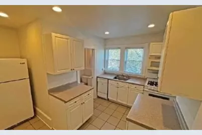 61-63 Church Street #61-2, Watertown, MA 02472 - Photo 3