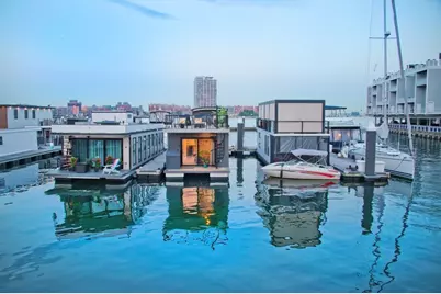 1 Pier 8 #BH, Boston, MA 02129 - Photo 17