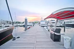 1 Pier 8, Boston, MA 02129 - Photo 29