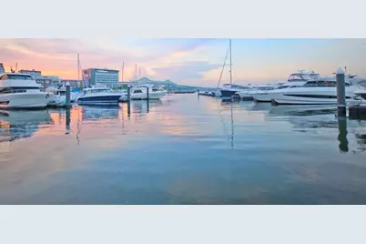 1 Pier 8 #BH, Boston, MA 02129 - Photo 27