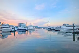 1 Pier 8, Boston, MA 02129 - Photo 27