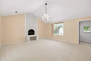 84 Brewster Rd, West Springfield, MA 01089 - Photo 7