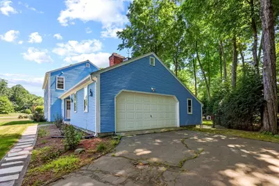 84 Brewster Rd, West Springfield, MA 01089 - Photo 3