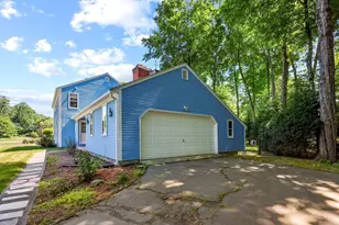 84 Brewster Rd, West Springfield, MA 01089 - Photo 3