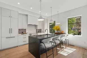 18 A Clinton St, Cambridge, MA 02139 - Photo 7