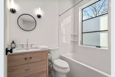 18A Clinton Street #18A, Cambridge, MA 02139 - Photo 9