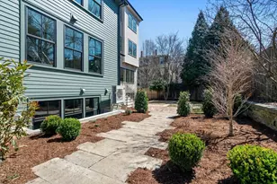 18 A Clinton St, Cambridge, MA 02139 - Photo 27