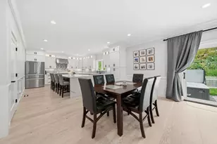 1 Lincoln Ct, Medfield, MA 02052 - Photo 9