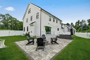 1 Lincoln Ct, Medfield, MA 02052 - Photo 35