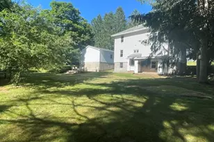 186 North St, Ware, MA 01082 - Photo 35