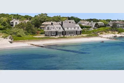 31 Dale Ave, Barnstable, MA 02647 - Photo 3