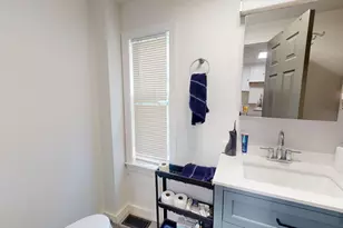 10 Washington St, Medford, MA 02155 - Photo 3