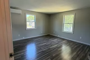 16 Jennings St, Springfield, MA 01119 - Photo 11