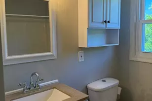 16 Jennings St, Springfield, MA 01119 - Photo 9