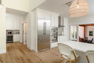 7 Laurel St, Hingham, MA 02043 - Photo 17