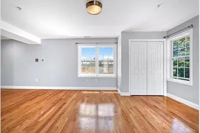 29 Spruce St #42, Waltham, MA 02453 - Photo 17