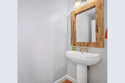 29 Spruce St #42, Waltham, MA 02453 - Photo 23