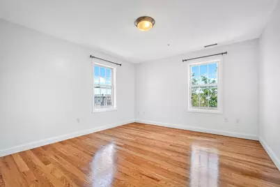 29 Spruce St #42, Waltham, MA 02453 - Photo 33