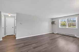 91 Pleasant St, Medfield, MA 02052 - Photo 7