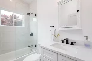 115 Beacon St, Somerville, MA 02143 - Photo 7