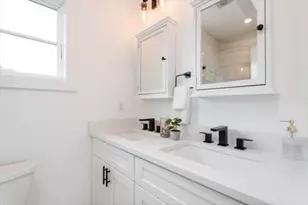115 Beacon St, Somerville, MA 02143 - Photo 9