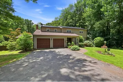 431 Prospect St, East Longmeadow, MA 01028 - Photo 1