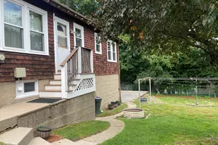 10 Indiana Ct, Newton, MA 02464 - Photo 3
