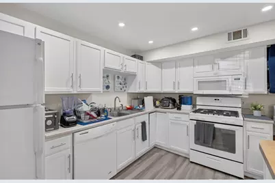 526 3rd St, Fall River, MA 02721 - Photo 7