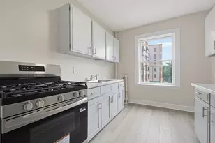 1662 Commonwealth Ave, Boston, MA 02135 - Photo 7